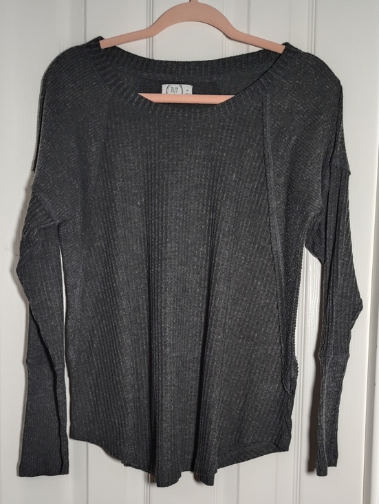 Maurices Tops - 🍡 Charcoal Heather Ribbed And Waffle Long-Sleeve Top Medium